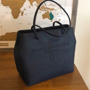 marc jacobs ew tote